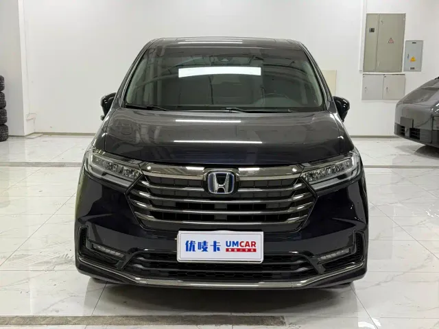 Honda Odyssey — Фото автомобиля 2