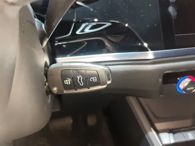 Audi Q3 — Фото автомобиля 8