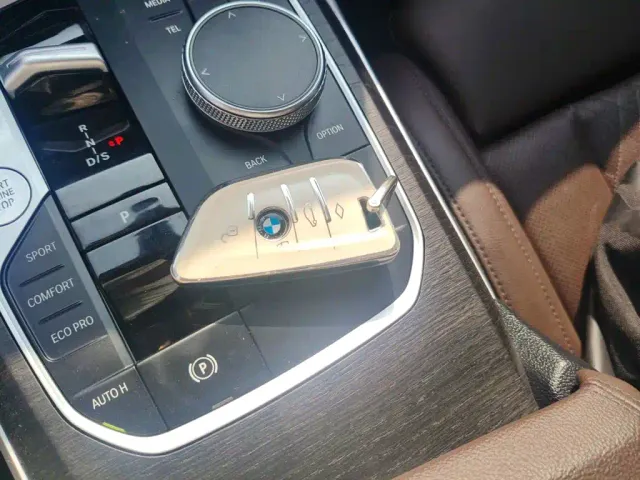 BMW 3 Series — Фото автомобиля 16
