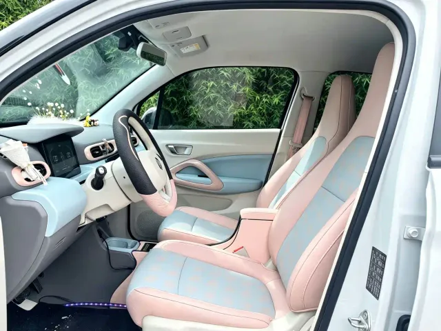 Leapmotor T03 — Фото автомобиля 10