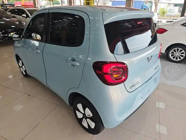 Wuling Hongguang Mini EV — Фото автомобиля 4