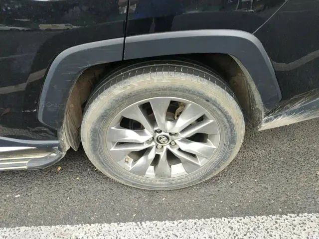 Toyota Wildlander — Фото автомобиля 6