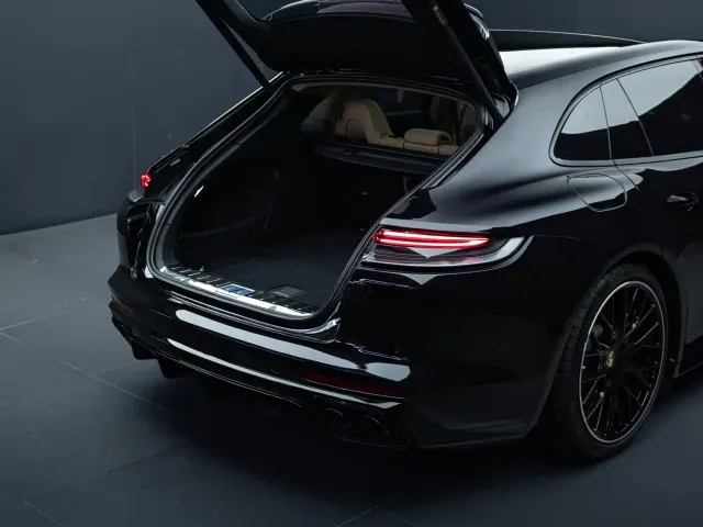 Porsche Panamera — Фото автомобиля 25