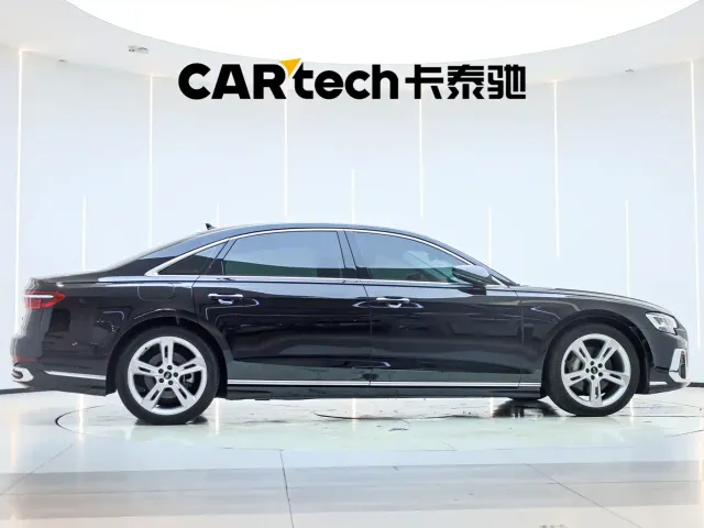 Audi A8 — Фото автомобиля 7