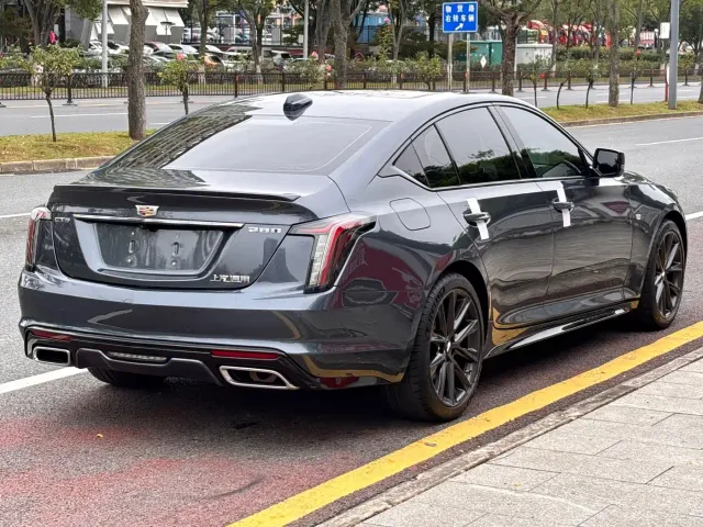 Cadillac CT5 — Фото автомобиля 8