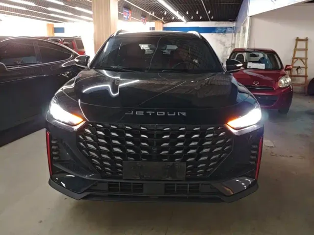 Jetour X70 PRO — Фото автомобиля 2