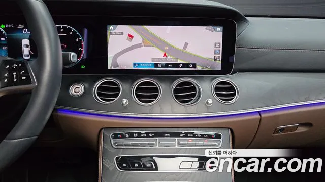 Mercedes-Benz E-Class W213 — Фото автомобиля 19