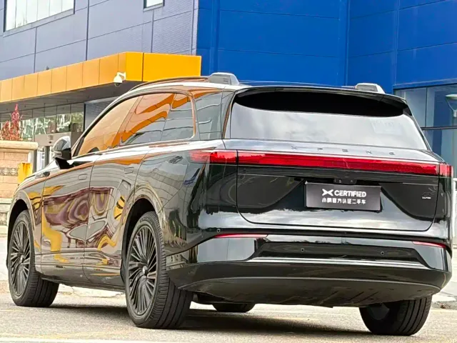 Xpeng G9 — Фото автомобиля 9