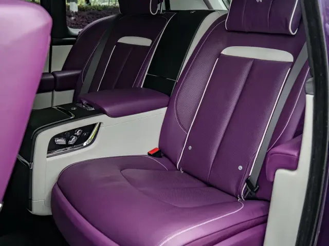 Rolls-Royce Cullinan — Фото автомобиля 9