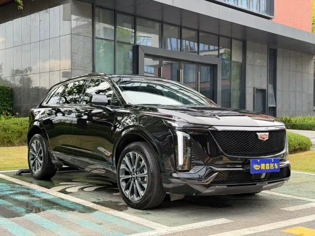 Cadillac XT5 — Фото автомобиля 10