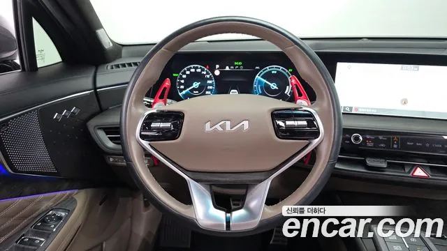 Kia K8 — Фото автомобиля 13