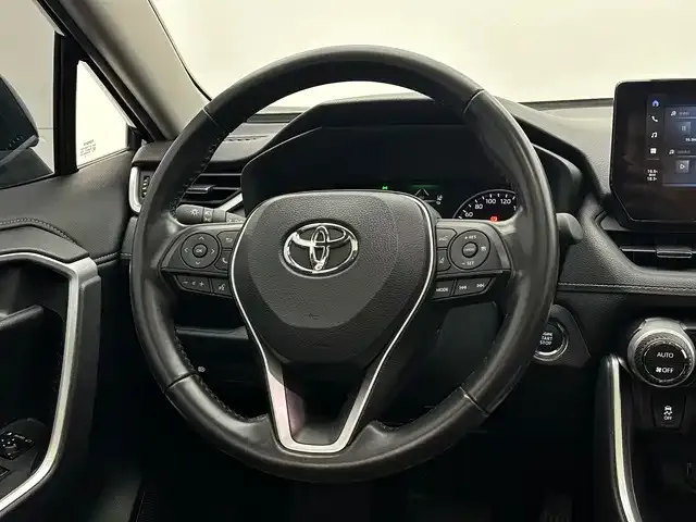 Toyota Wildlander — Фото автомобиля 11
