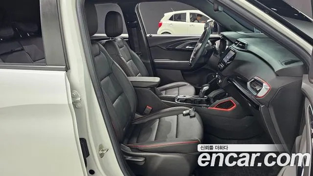 ChevroletGMDaewoo Trailblazer Trailblazer 1.3 турбо 4WD — Фото автомобиля 25