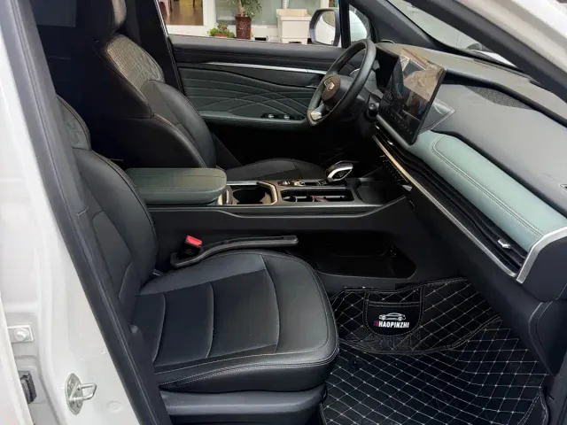 Geely Haoyue L — Фото автомобиля 6