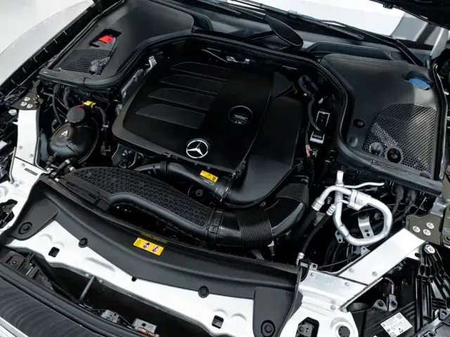Mercedes-Benz E-Class — Фото автомобиля 11
