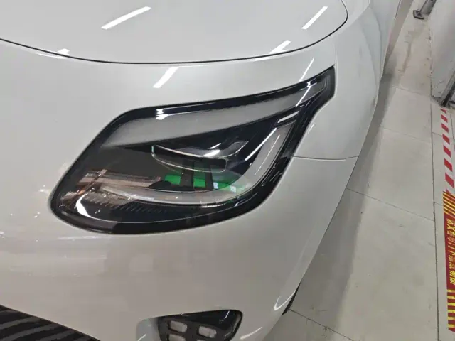 GAC Aion UT — Фото автомобиля 5