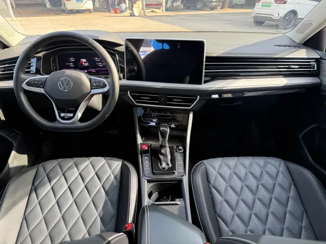 Volkswagen Sagitar — Фото автомобиля 7