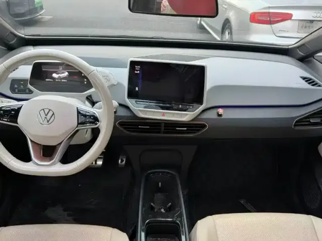 Volkswagen ID.3 — Фото автомобиля 10