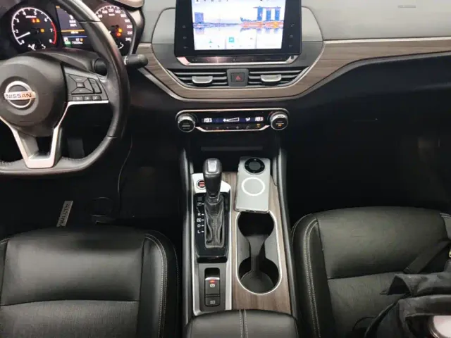 Nissan Teana — Фото автомобиля 12