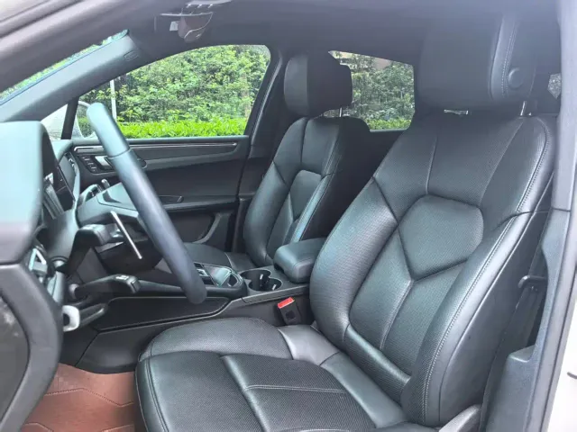 Porsche Macan — Фото автомобиля 5