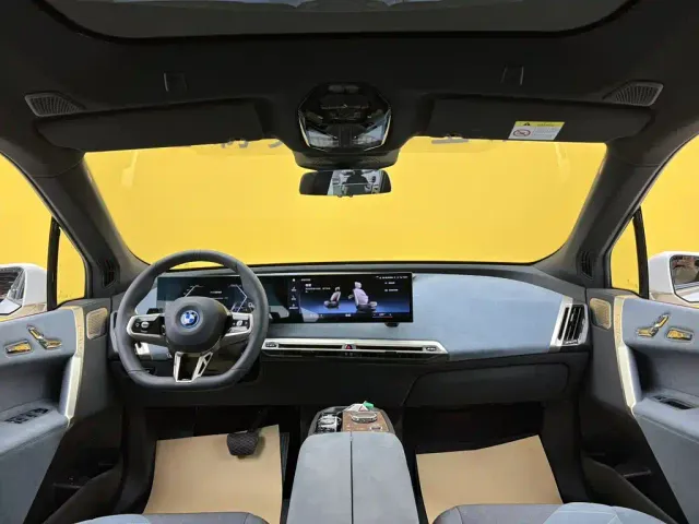 BMW iX M60 — Фото автомобиля 14