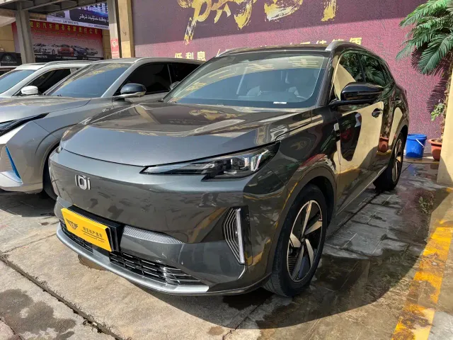 Фотография автомобиля — Changan Qiyuan Q05
