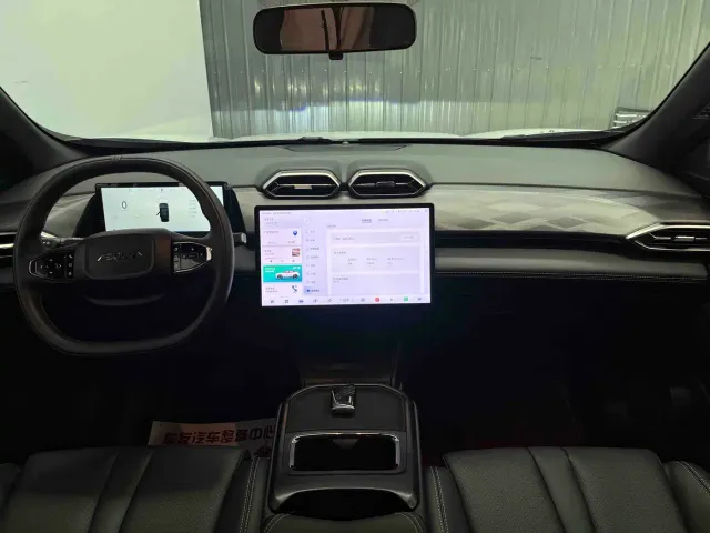 Dongfeng Fengshen L7 — Фото автомобиля 17