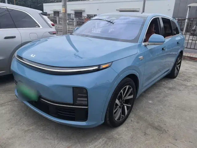 Фотография автомобиля — Li Auto L7