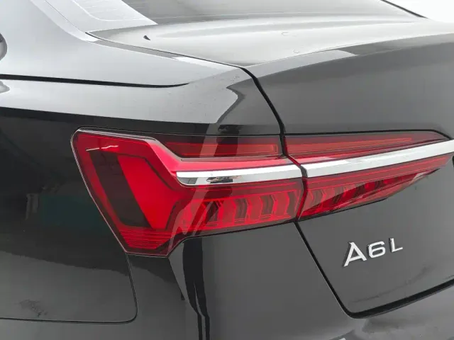 Audi A6L — Фото автомобиля 12