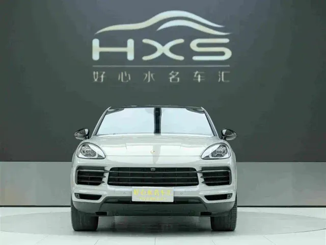 Porsche Cayenne — Фото автомобиля 2