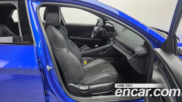 Hyundai AVANTE — Фото автомобиля 12