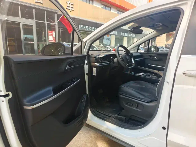 Hyundai Custo — Фото автомобиля 6