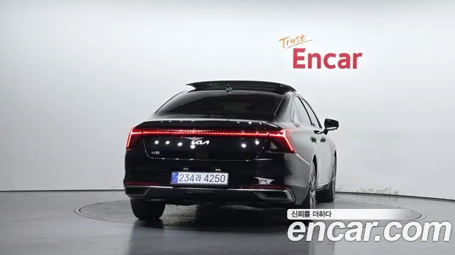 Kia K8 2.5 Бензин 2WD — Фото автомобиля 2