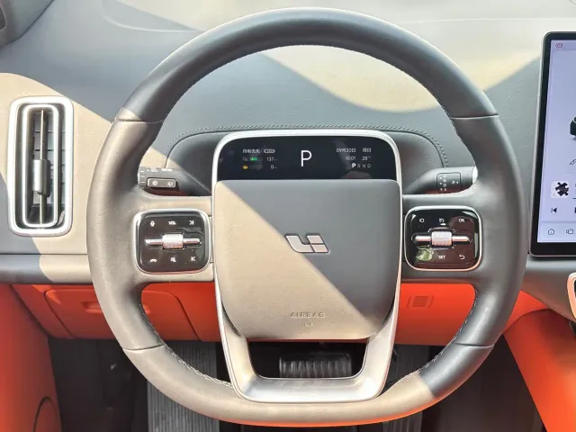 Li Auto L7 — Фото автомобиля 15
