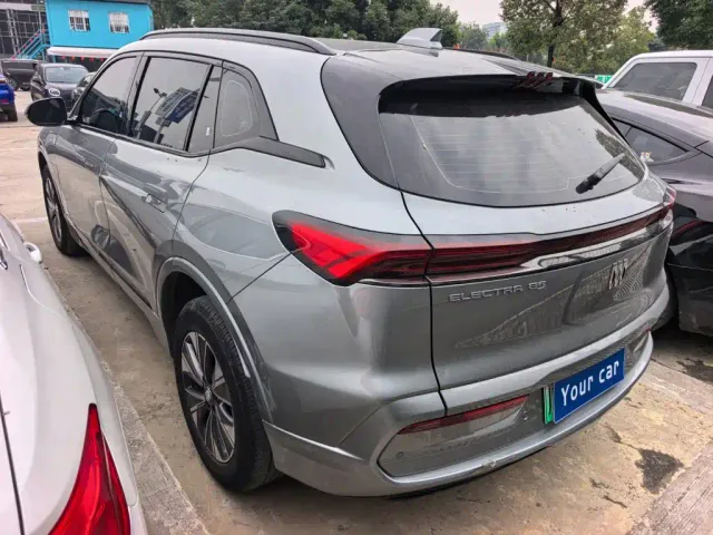Buick E5 — Фото автомобиля 4