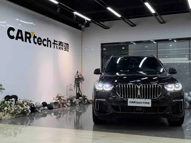 BMW X5 — Фото автомобиля 2