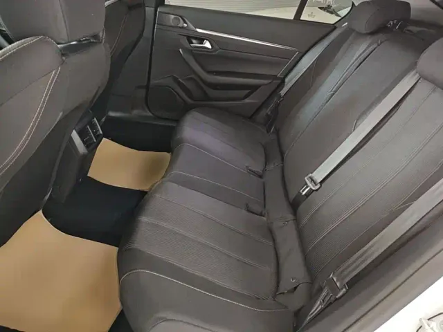Peugeot 508 — Фото автомобиля 16