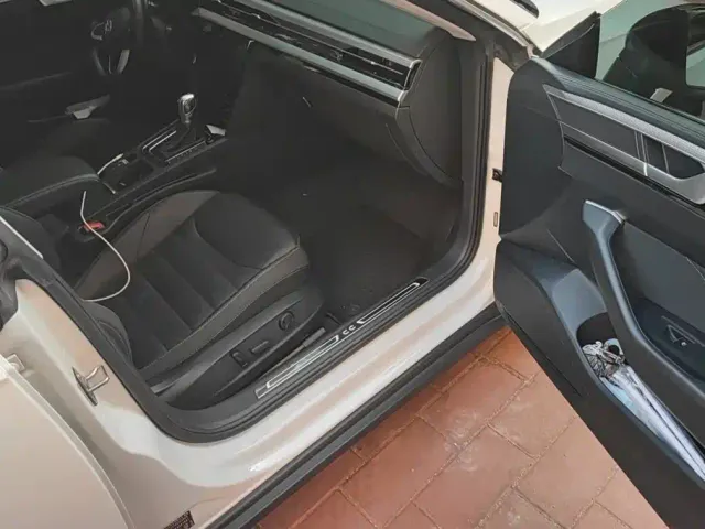 Volkswagen CC — Фото автомобиля 8