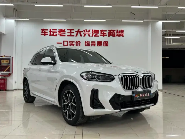 BMW X3 — Фото автомобиля 3