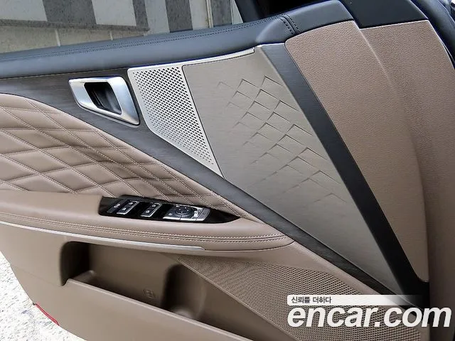 Kia K8 Signature — Фото автомобиля 11
