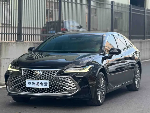 Фотография автомобиля — Toyota Avalon