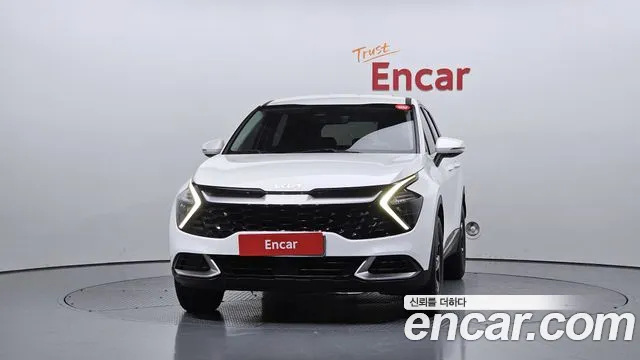 Kia Sportage Sportage 5-е поколение Бензин 1.6 турбо 2WD — Фото автомобиля 3