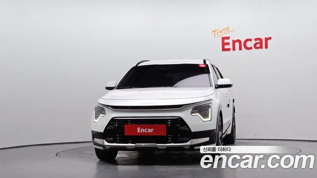 Kia Niro The All New Niro Signature — Фото автомобиля 3