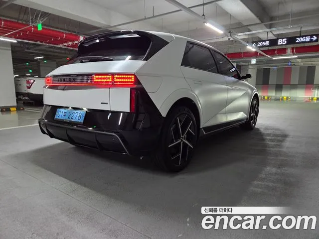 Hyundai Ioniq 5 New — Фото автомобиля 2