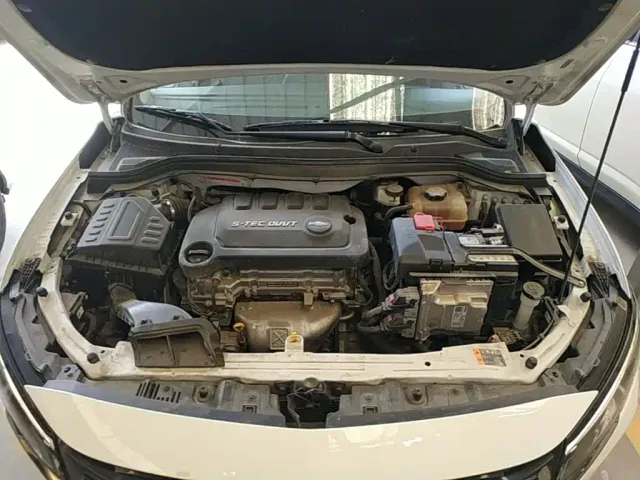 Chevrolet Monza — Фото автомобиля 15