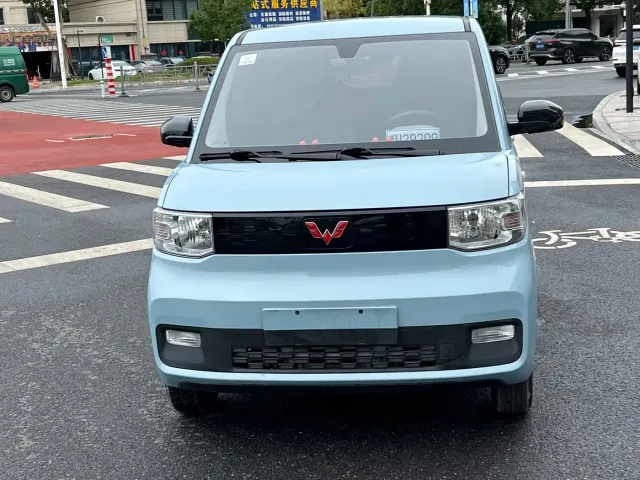 Wuling Hongguang Mini EV — Фото автомобиля 2