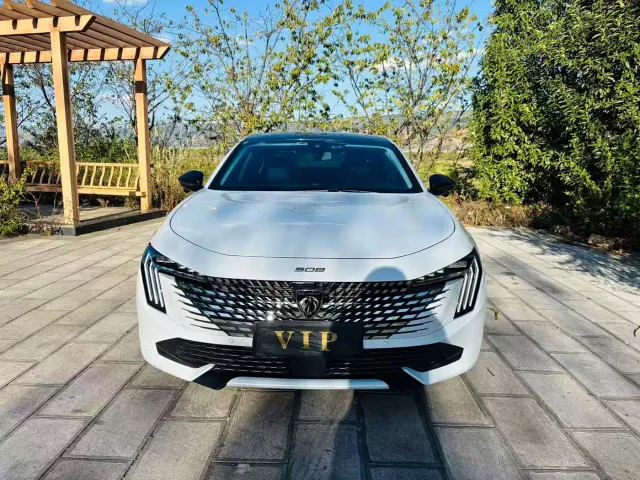 Peugeot 508 — Фото автомобиля 2