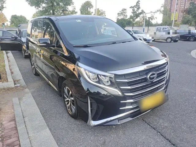 GAC Trumpchi M8 — Фото автомобиля 3