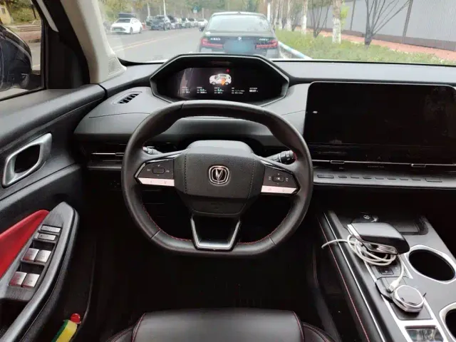Changan CS55 Plus — Фото автомобиля 2