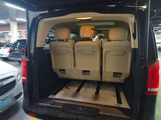Mercedes-Benz V-Class — Фото автомобиля 8